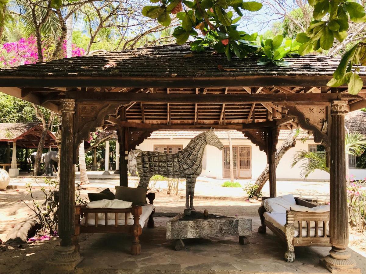 White Elephant Sea Lodge Malindi Dış mekan fotoğraf