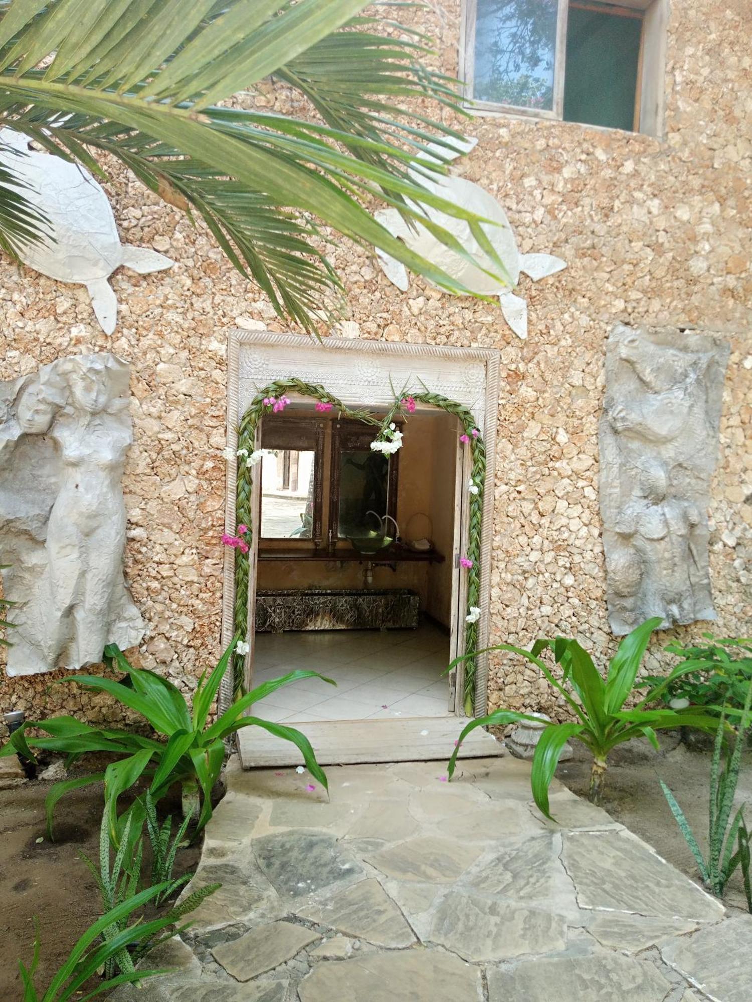 White Elephant Sea Lodge Malindi Dış mekan fotoğraf
